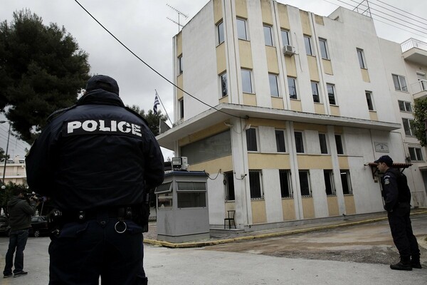 Σχέδιο αναδιάρθρωσης της ΕΛ.ΑΣ - Κλείνουν πάνω από 50 αστυνομικά τμήματα