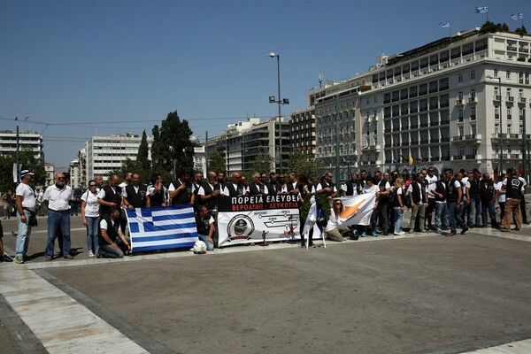 «Πορεία Ελευθερίας» για τα 20 χρόνια από τη θυσία των Τάσου Ισαάκ και Σολωμού Σολωμού