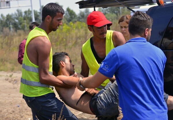 Απεργία πείνας άρχισαν 150 μετανάστες ζητώντας να ανοίξουν τα σύνορα με την Ουγγαρία