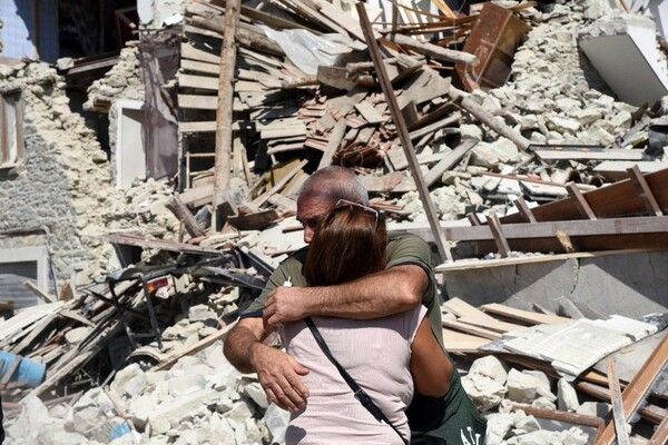 900 μετασεισμοί στην Ιταλία μετά τα 6,2 Ρίχτερ