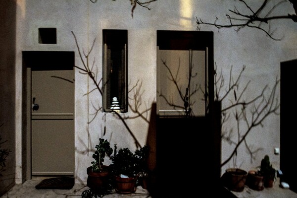 Το σπίτι της Μάρας Δεσύπρη στο φως του φεγγαριού