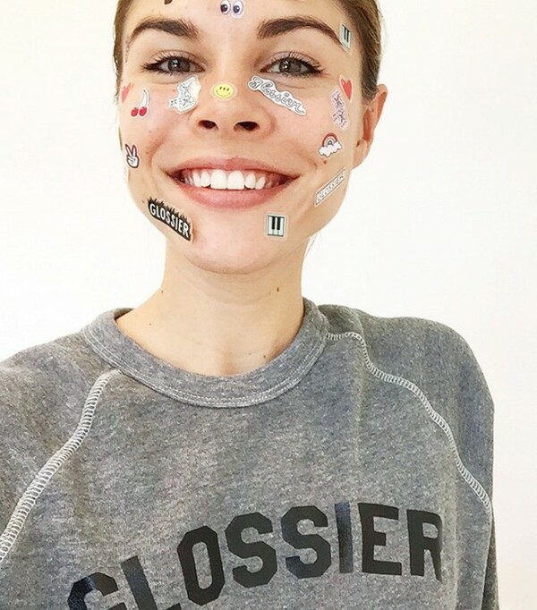 H beauty blogger που έγινε εκατομμυριούχος παίζοντας έξυπνα και καλαίσθητα στα social media