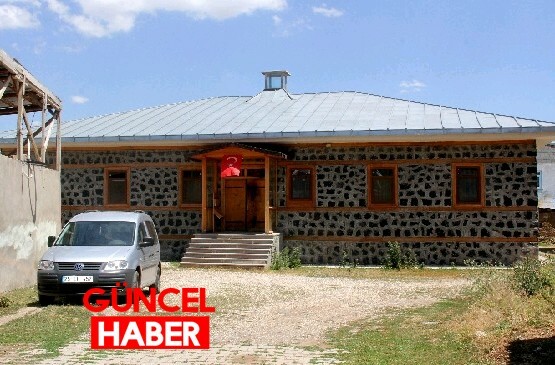 Δημόσιες τουαλέτες θα κάνει ο Ερντογάν το πατρικό σπίτι του Γκιουλέν