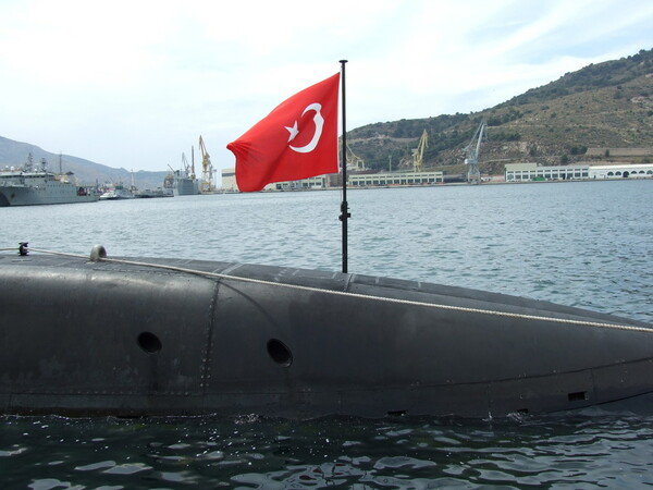 Η Ελλάδα διαμαρτύρεται στο ΝΑΤΟ για τουρκικά υποβρύχια σε ολόκληρο το Αιγαίο