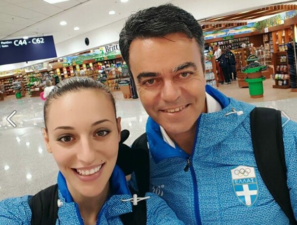 Τα συγχαρητήρια του πατέρα της Άννας Κορακάκη στους Έλληνες αθλητές