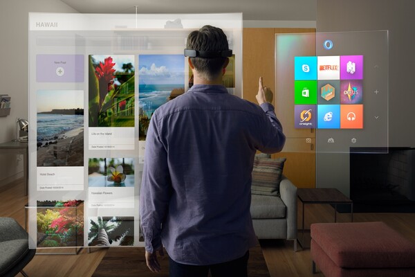 Microsoft HoloLens: Έρχεται και στην Ελλάδα