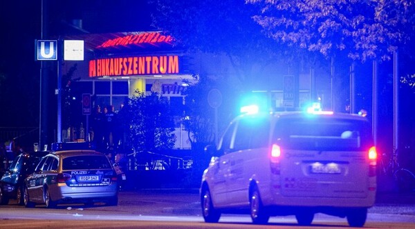 Γερμανική αστυνομία: Ο δράστης του Μονάχου είχε προφανή "σύνδεση" με τον Μπρέιβικ