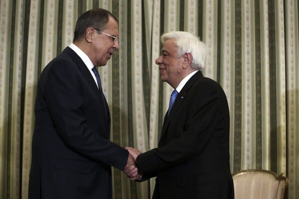 Λαβρόφ: Κάποιοι δεν θέλουν λύση σε Κυπριακό και Συρία