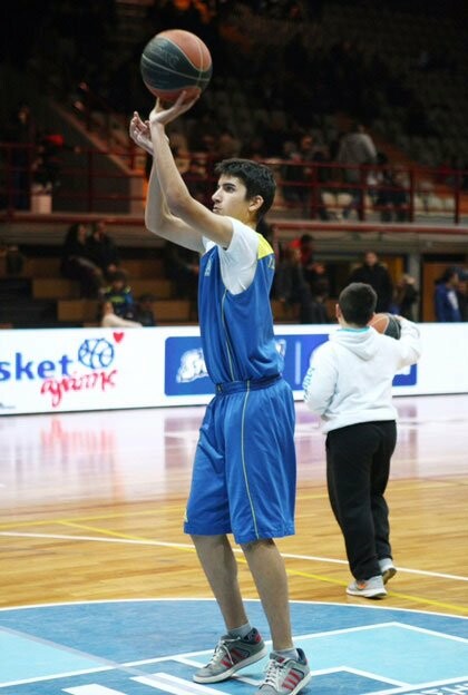 Δεύτερη στάση για το Basket Αγάπης στο Λαύριο