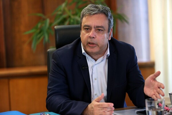 Νέα ανάρτηση Βερναρδάκη: Φασίστας ο πρόεδρος των Ολυμπιονικών με Αναπηρία