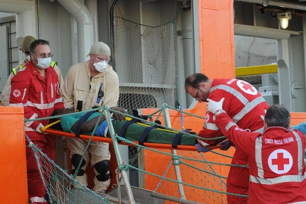 Ιταλία: Νέο ναυάγιο ανοικτά της Λιβύης- Τουλάχιστον πέντε μετανάστες νεκροί και δεκάδες αγνοούμενοι