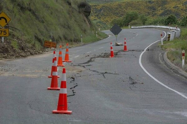 Ν. Ζηλανδία: Ρήγμα σε φράγμα από το σεισμό και μεγάλες καταστροφές