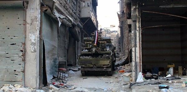 Ανεστάλη η συμφωνία για την απομάκρυνση των αμάχων από το Χαλέπι - Σφοδρές μάχες στην πόλη