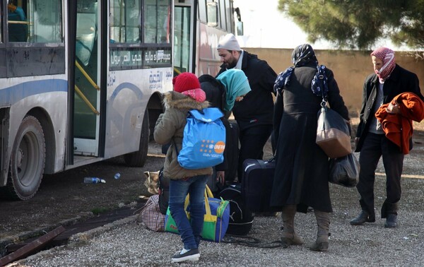 Περίπου 25 χιλιάδες άνθρωποι έχουν απομακρυνθεί από το Χαλέπι