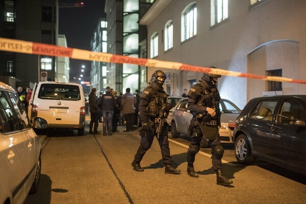 Ελβετία: Πυρά σε ισλαμικό κέντρο στην Ζυρίχη- Τρεις τραυματίες