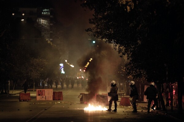 Φωτογραφίες από τα επεισόδια και τις οδομαχίες στη Θεσσαλονίκη