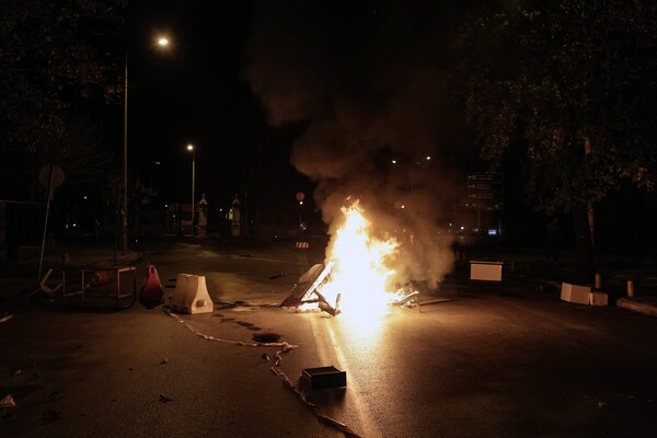Φωτογραφίες από τα επεισόδια και τις οδομαχίες στη Θεσσαλονίκη