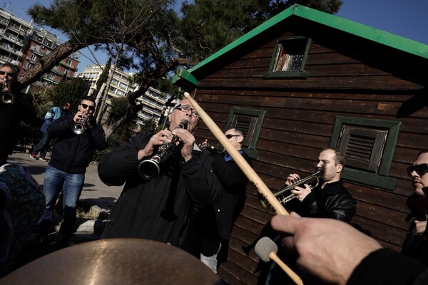 Τα καρναβαλικά Ραγκουτσάρια ξεσήκωσαν σήμερα τη Θεσσαλονίκη