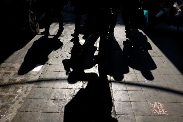 Έρευνα: Στο εξωτερικό στρέφονται 3 στους 10 Έλληνες που ψάχνουν σήμερα εργασία