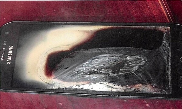 Νέο πλήγμα για τη Samsung - Μετά το Galaxy Note 7 εξερράγη και άλλο μοντέλο