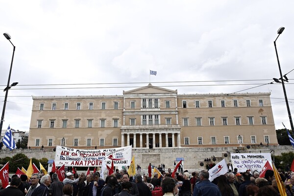 Σε γενική απεργία η χώρα την Πέμπτη - Πώς θα κινηθούν τα μέσα μαζικής μεταφοράς