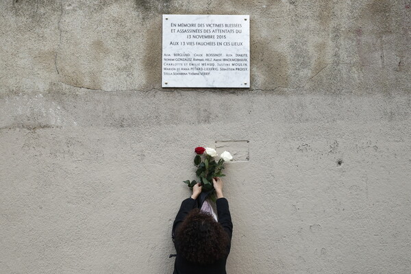 Τρία χρόνια από την επίθεση στο Μπατακλάν, τη φονικότερη στη Γαλλία