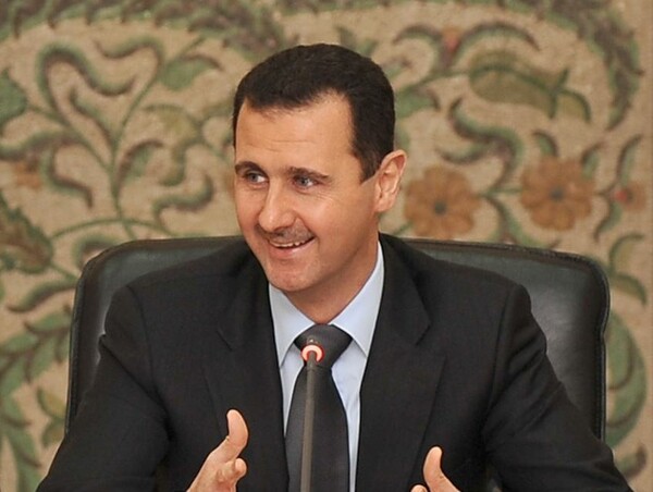 O Άσαντ πανηγυρίζει για το Χαλέπι και δίνει συγχαρητήρια στα στρατεύματα