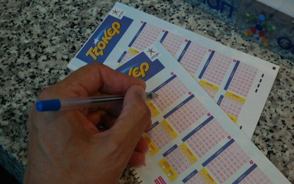Οι τυχεροί αριθμοί του Τζόκερ για τα 5 εκατομμύρια ευρώ