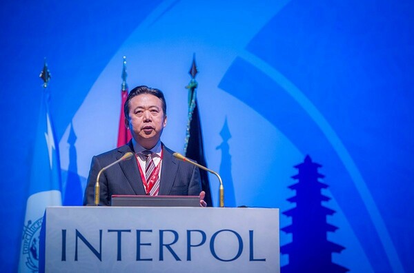 Η Ιντερπόλ ζητά εξηγήσεις από την Κίνα για τον αγνοούμενο πρόεδρο της υπηρεσίας