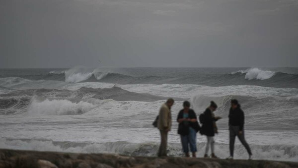Πορτογαλία: Τραυματίες και καταστροφές από την καταιγίδα Λέσλι- Άνεμοι ρεκόρ έως και 176χλμ/ώρα