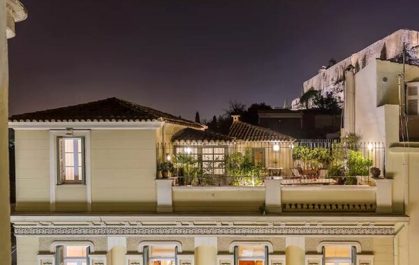 Tι αλλάζει με την Airbnb στην Ελλάδα - Πώς θα γίνει η φορολόγησή της