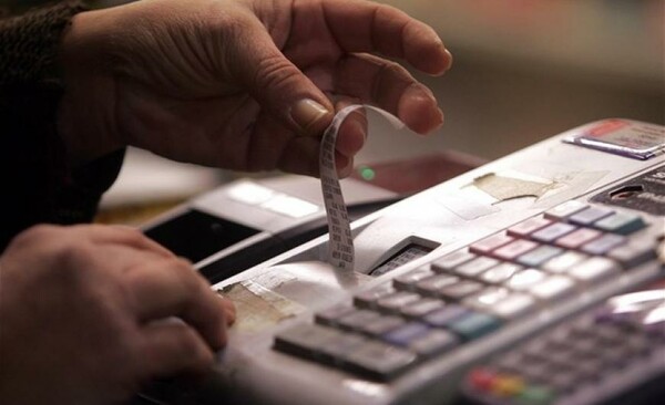 Πότε θα επιβάλλονται τα νέα πρόστιμα για τον ΦΠΑ