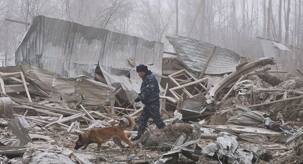 Αεροπορική τραγωδία στο Κιργιστάν:«Το αεροσκάφος έπεσε επάνω σε κατοικίες, σκότωσε ολόκληρες οικογένειες»