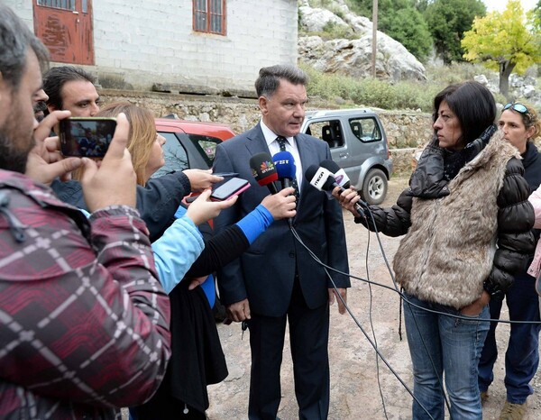 Ο Κούγιας εγκαταλείπει την υπεράσπιση του αστυνομικού Επαμεινώνδα Κορκονέα