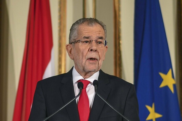 Ο Αλεξάντερ Βαν ντερ Μπέλεν είναι οριστικά πλέον ο νέος πρόεδρος της Αυστρίας