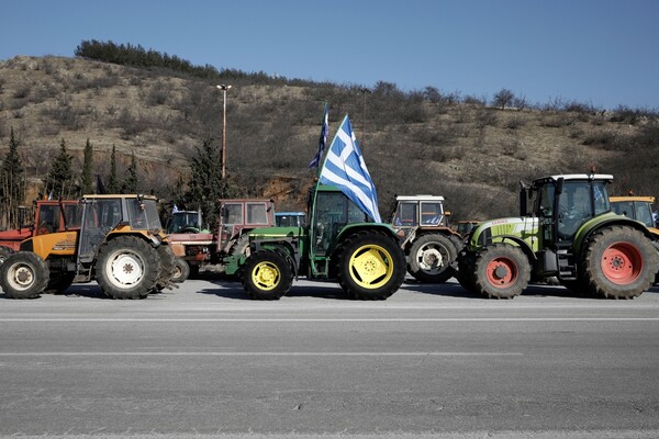 Κλειστό παραμένει το τελωνείο των Ευζώνων - Νέα προσπάθεια των αγροτών για Προμαχώνα