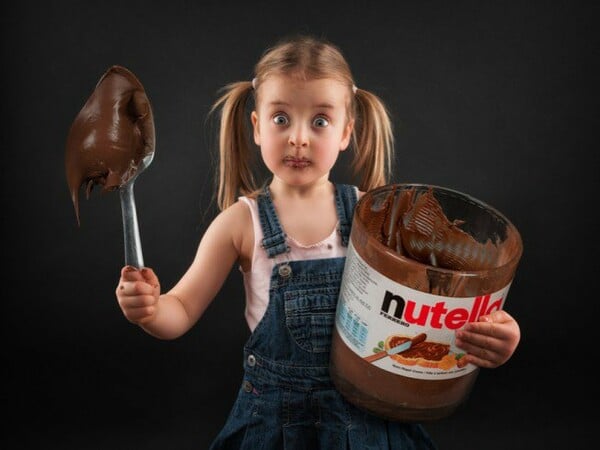 Στον τάφο μου θα γράφει: «Τον έφαγε η Nutella!» - 15 meme και ατάκες για το πιθανώς καρκινογόνο φοινικέλαιο της Νουτέλα