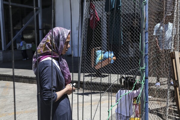 Απεργία πείνας ξεκίνησαν οι πρόσφυγες στο Ελληνικό που ζητούν καλύτερες συνθήκες διαβίωσης