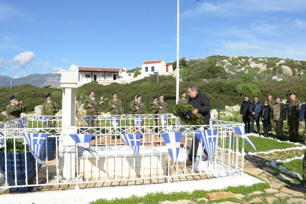 Ο Καμμένος προαναγγέλλει ΑΟΖ στο Καστελόριζο: «Φυσικό αέριο για τις επόμενες γενιές»