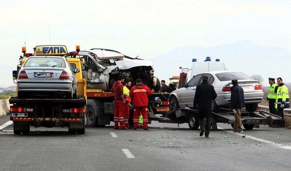 Πολλαπλή καραμπόλα στον περιφερειακό Θεσσαλονίκης- Συγκρούστηκαν τουλάχιστον 15 οχήματα