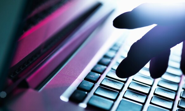 Η μεγαλύτερη λίστα κλεμμένων email και κωδικών κυκλοφορεί στο Διαδίκτυο