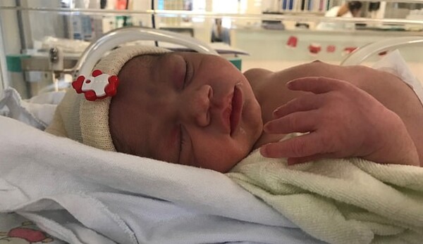 Στη Βραζιλία γεννήθηκε το πρώτο παιδί ύστερα από μεταμόσχευση μήτρας από νεκρή δότρια