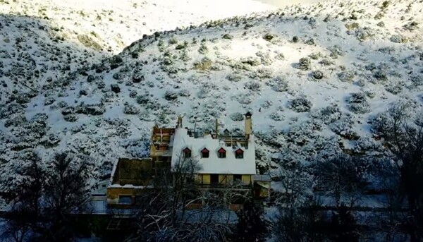 Η χιονισμένη Πάρνηθα από ψηλά- Το πανέμορφο τοπίο σε ένα βίντεο από drone