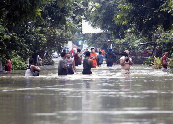 Φιλιππίνες: 68 πλέον οι νεκροί από το πέρασμα της τροπικής καταιγίδας