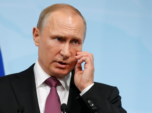 «Ουδεμία ανάμειξη στις Αμερικανικές εκλογές» επανέλαβε ο Πούτιν στον αντιπρόεδρο των ΗΠΑ