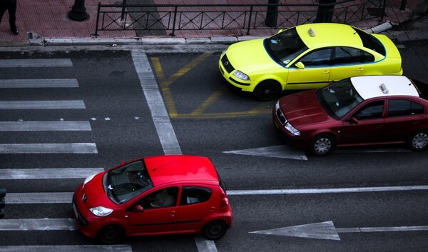 Στις 31 Δεκεμβρίου εκπνέει η προθεσμία για τα τέλη κυκλοφορίας