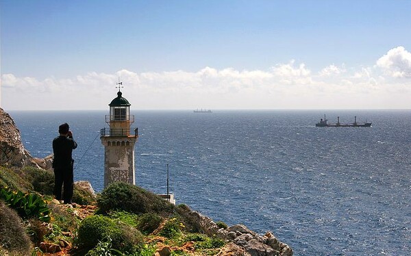 'Ερευνες ανοιχτά του ακρωτηρίου Ταίναρου για τον εντοπισμό 39χρονου ναυτικού