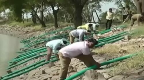 Χωρικοί στην Ινδία αποστράγγισαν λίμνη στην οποία πνίγηκε φορέας του ΗΙV