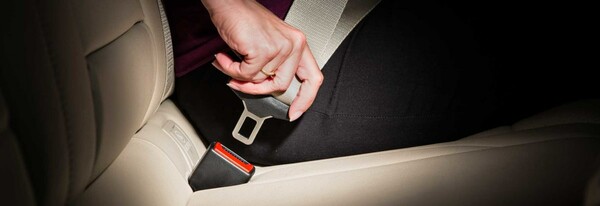 Στην Ελλάδα 74% των επιβατών χρησιμοποιούν ζώνη στα μπροστινά καθίσματα, ενώ μόνο 23% στα πίσω καθίσματα