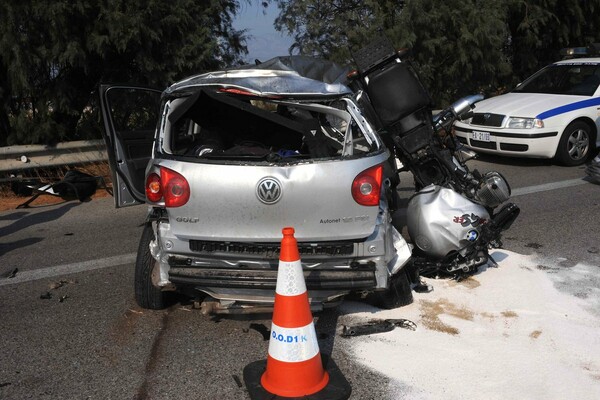 Βιωματικές ποινές σε όσους προκαλούν σοβαρά τροχαία ατυχήματα εξετάζει το υπουργείο Μεταφορών